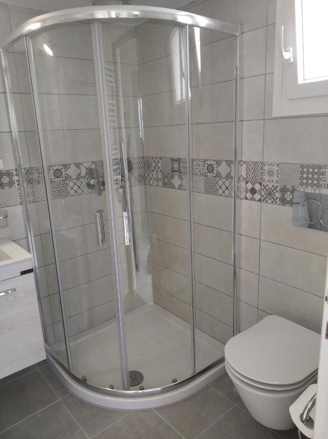 Appartement Θέαστρον - Theastron House With Great View In Chora à Pera Gyalos Extérieur photo