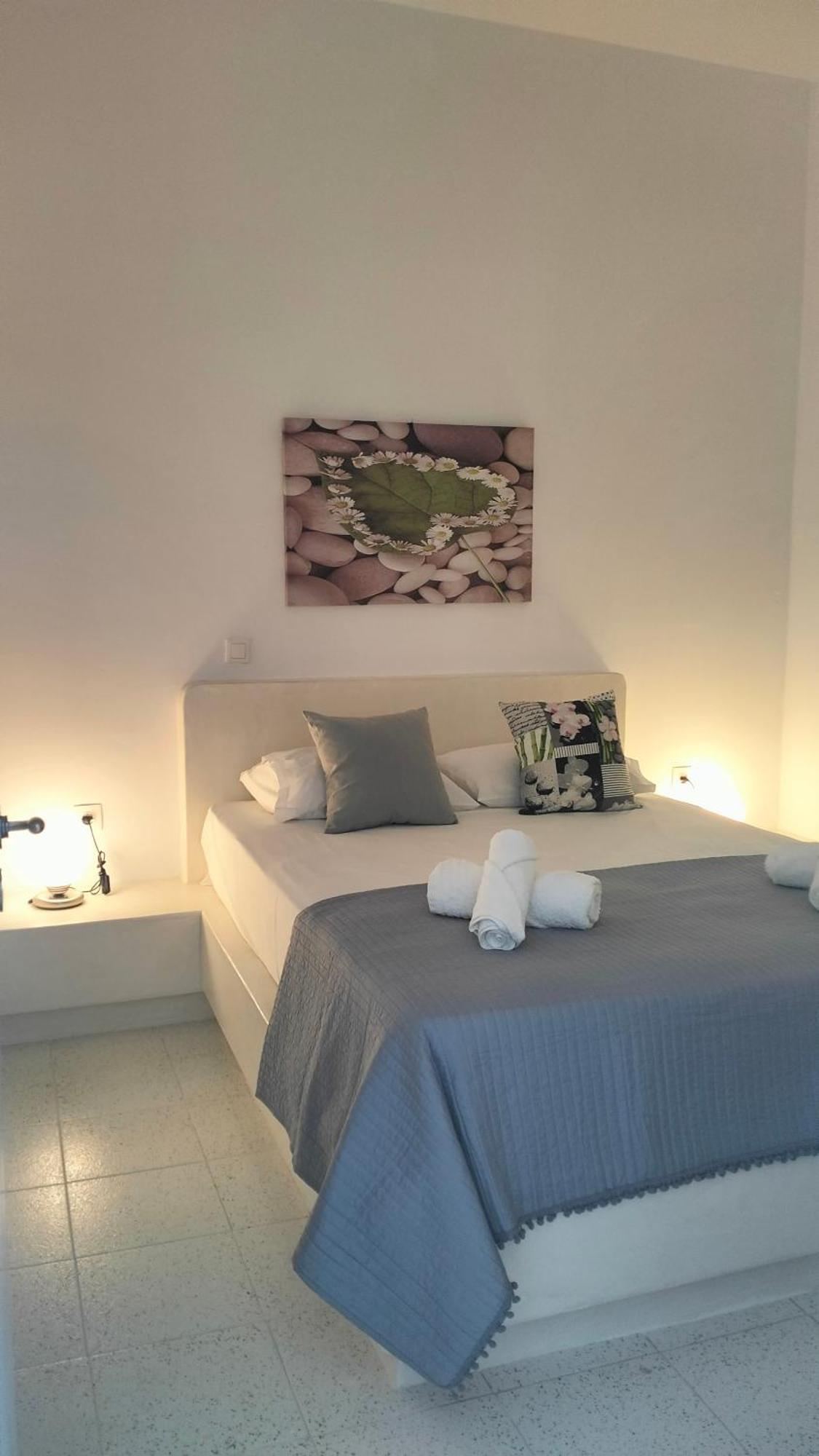 Appartement Θέαστρον - Theastron House With Great View In Chora à Pera Gyalos Extérieur photo