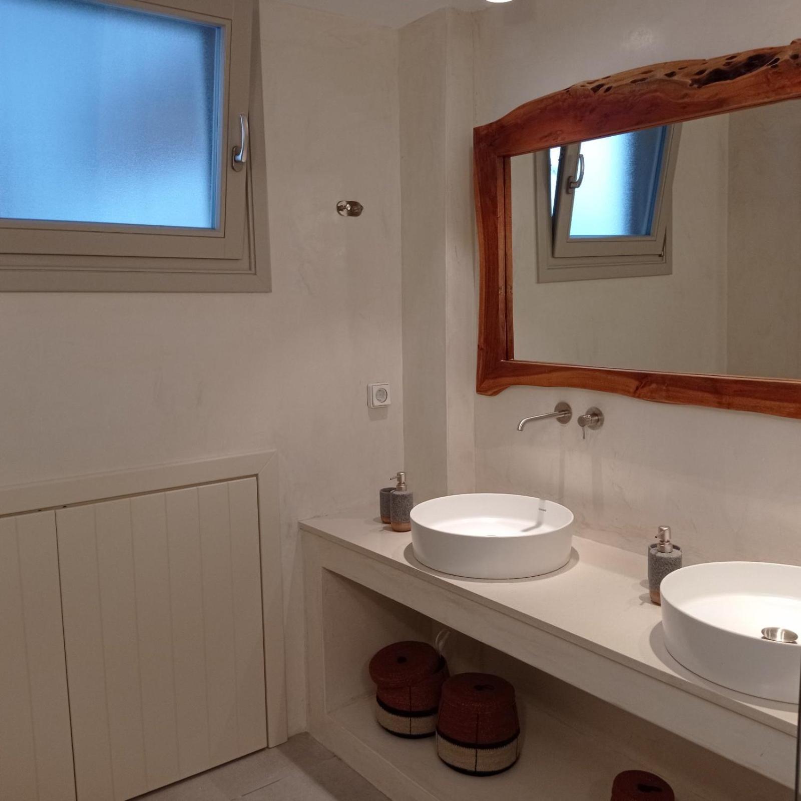 Appartement Θέαστρον - Theastron House With Great View In Chora à Pera Gyalos Extérieur photo
