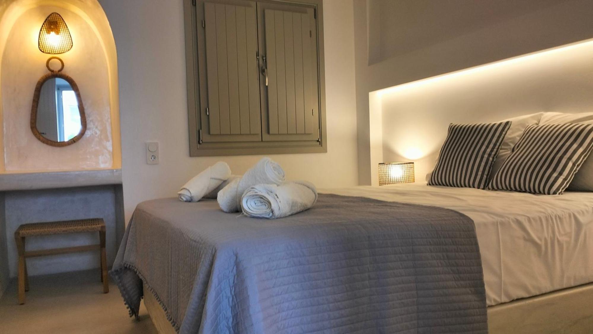 Appartement Θέαστρον - Theastron House With Great View In Chora à Pera Gyalos Extérieur photo
